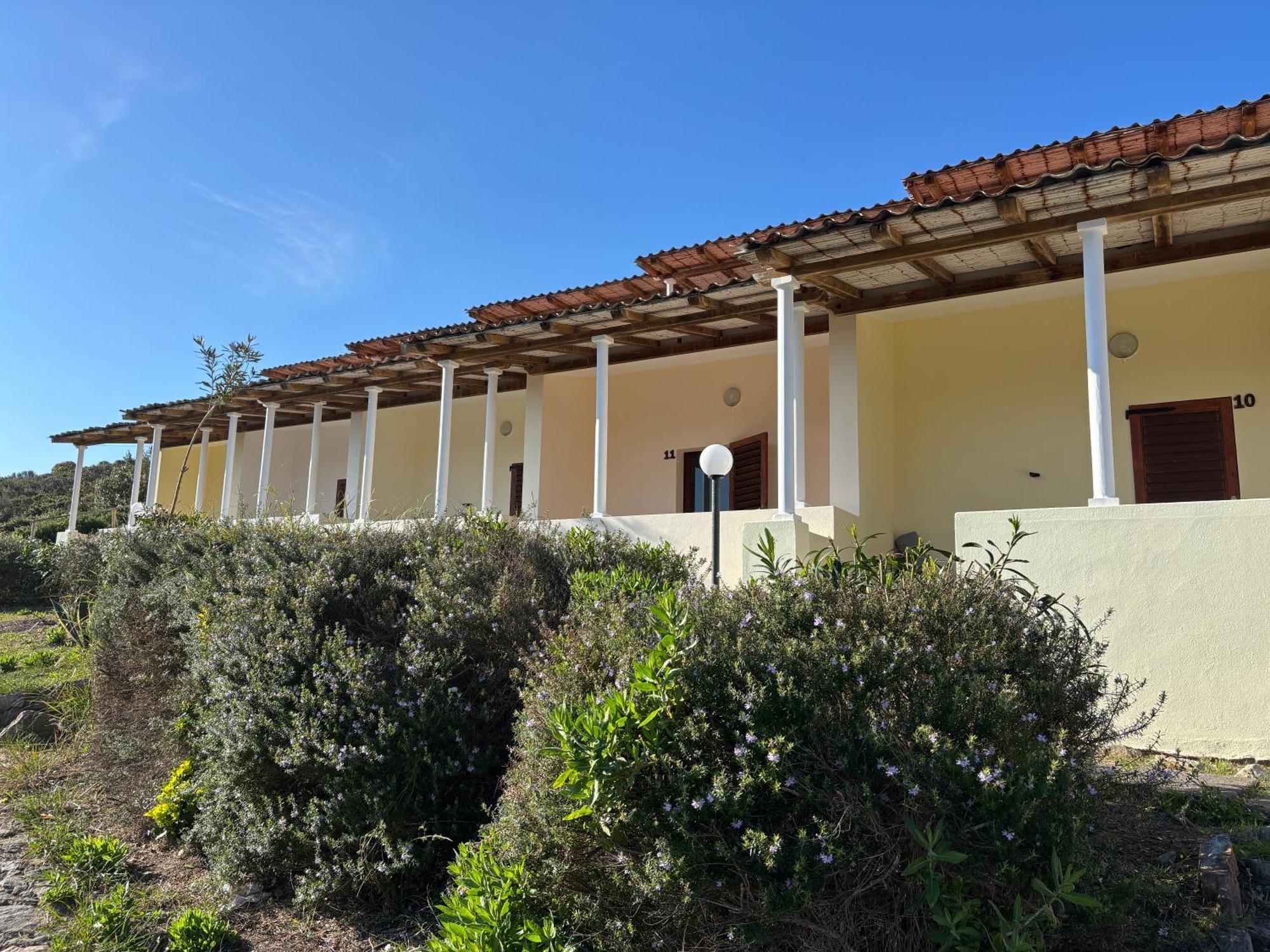 Camping Tonnara Cala Sapone Exterior photo